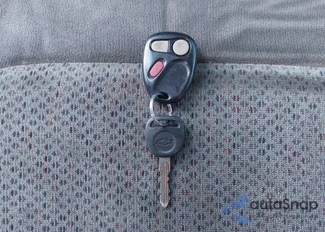 2001 Chevrolet Suburban 1500 Ls from USA, damaged, VIN 3GNFK16T51G147060